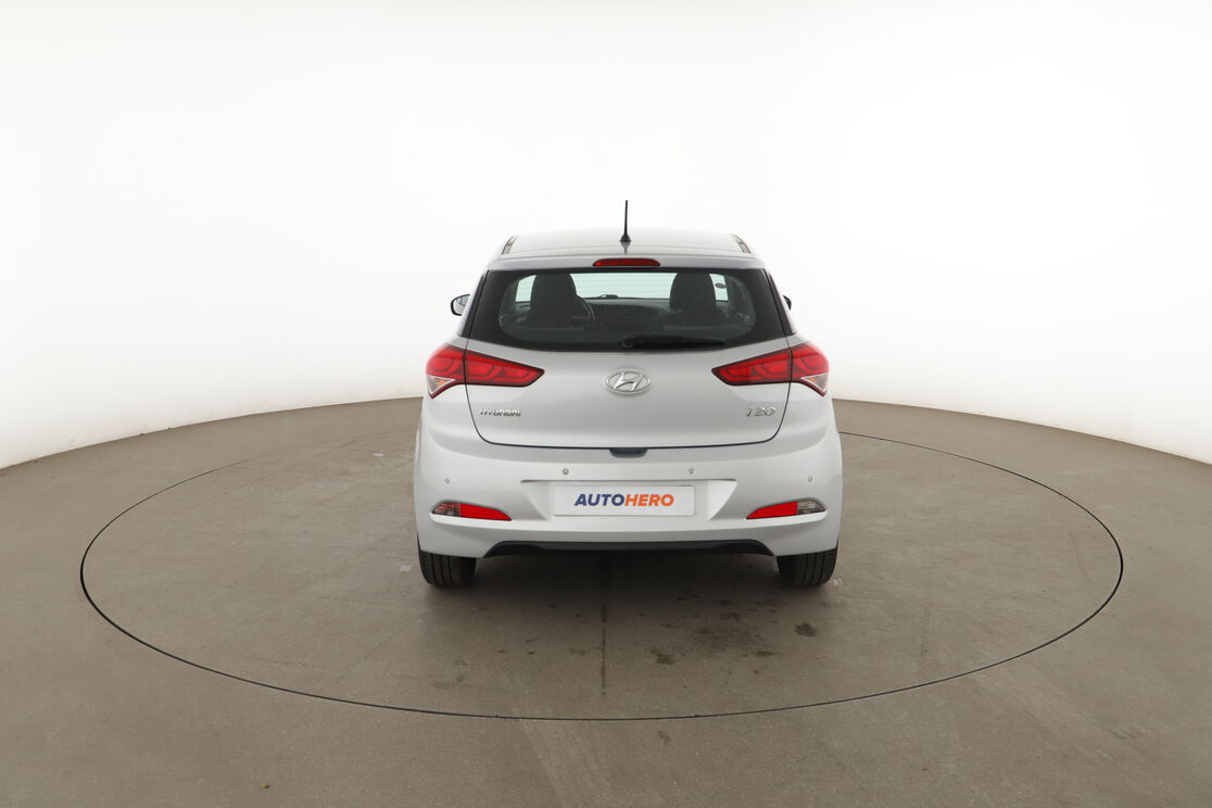 Hyundai i20 1.2 Intuitive — photo 4