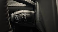 Peugeot 208 1.2 PureTech 100ch S&S Style — photo 28