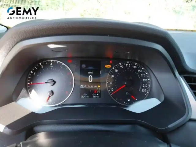 Renault Captur tce 90 — photo 15