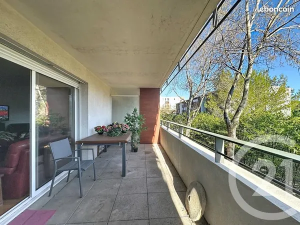 Appartement 5 pièces 97 m²