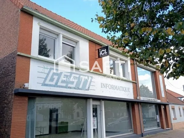 Local commercial modulable de 200 M2 à Arques (62510)