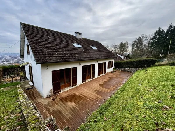 Maison - 7 pièces - ELBEUF