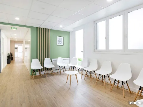 METZ CENTRE - Locaux commerciaux neufs de 83 à 154 m² - disponible rapidement