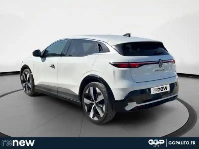 Renault Megane e-tech electric ev60 220ch techno super charge — photo 3