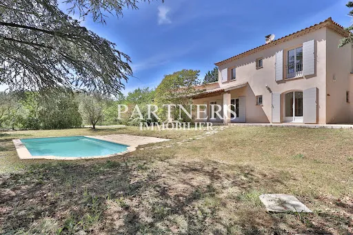 Maison 5 pièces 150 m²