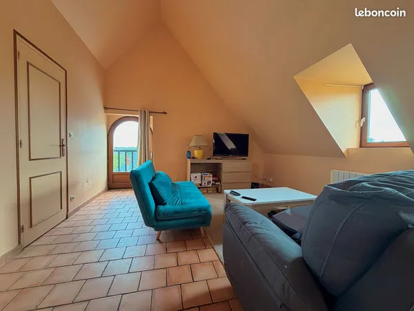 Studio 1 pièce 28 m²