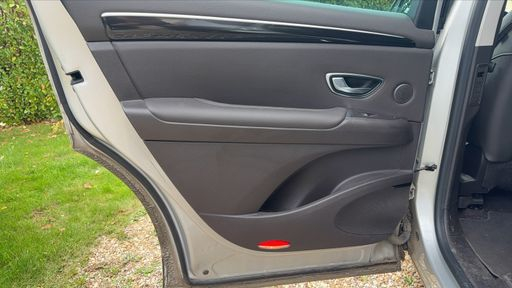 Renault Espace 1.6 dCi 160 Energy EDC - Zen – 2018 – 175763 km – Diesel – Boîte Automatique — photo 13