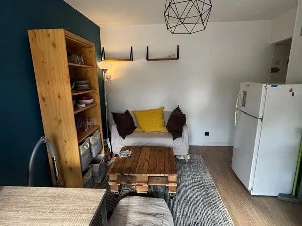 Chambre colocation T2 (fille)