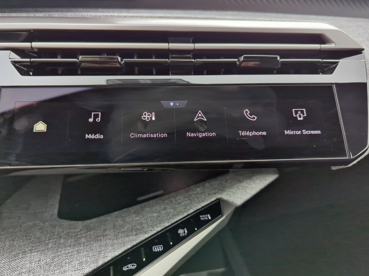 Peugeot 5008 hybrid 136 e-dcs6 allure — photo 23