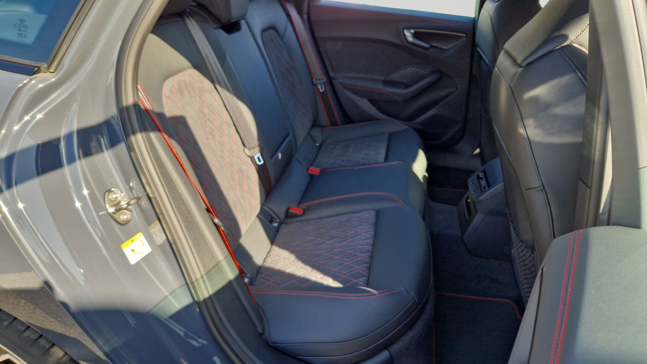 Audi A5 e-hybrid 299 ch S tronic 7 Quattro — photo 21