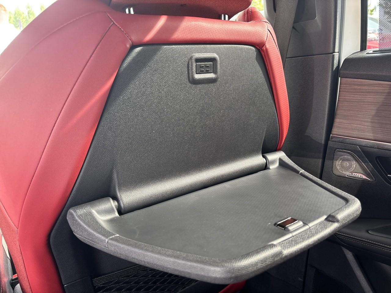 Peugeot 5008 1.2 puretech 130ch s&s gt — photo 16
