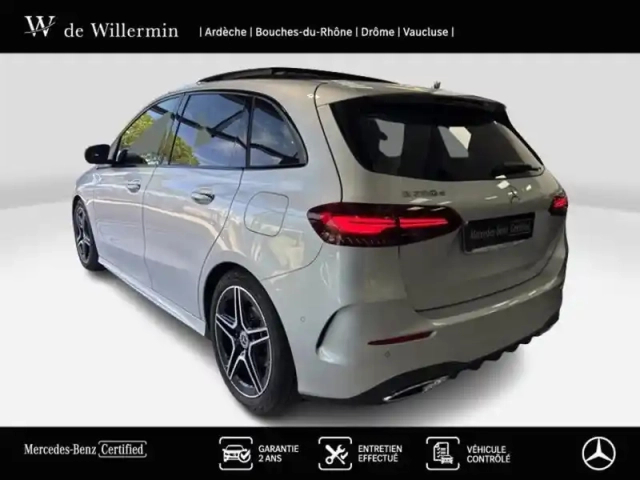 Mercedes Classe B 200 d amg line — photo 3
