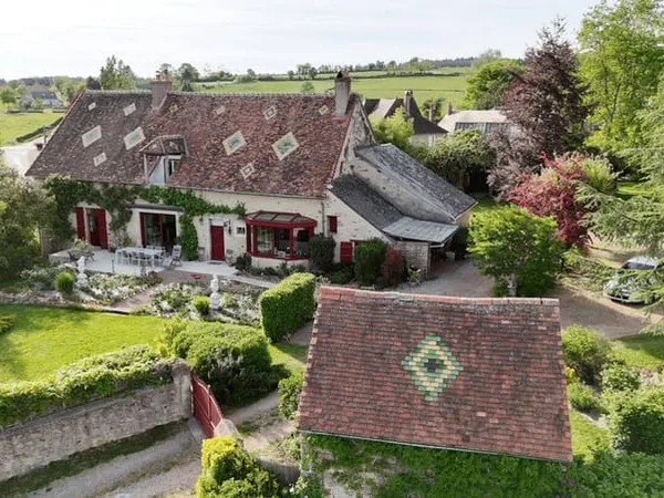 Villa 9 pièces 273 m²