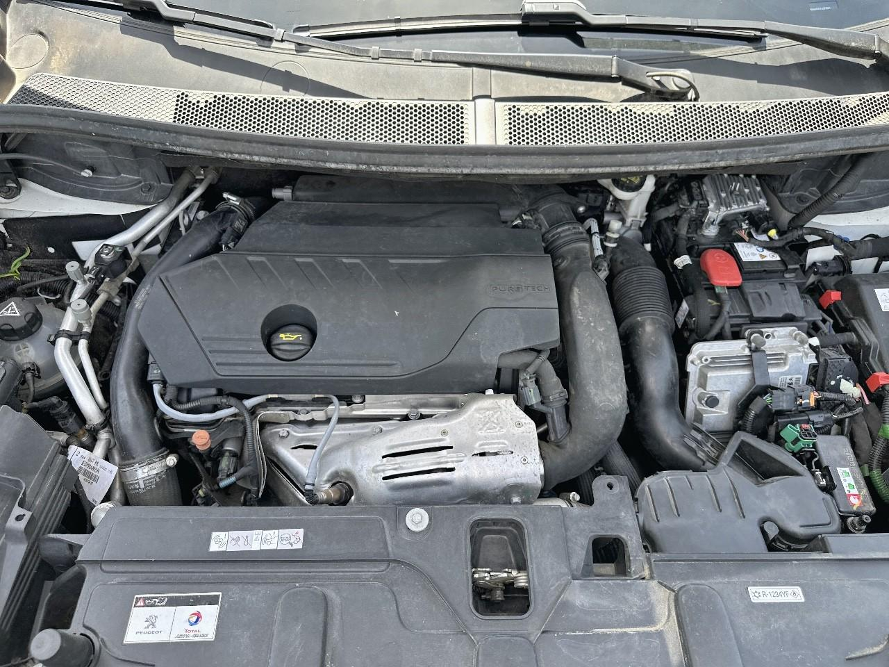 Peugeot 3008 hybrid 225ch gt e-eat8 — photo 12
