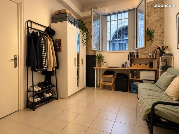 Studio 20 m² avec mezzanine dans le triangle d'or Canourgue - Chabaneau - Préfecture