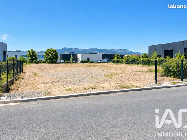 Terrain 900 m² Sainte-Maxime