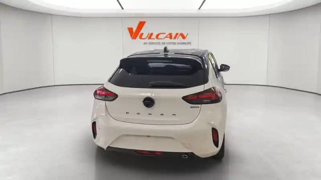 Opel Corsa 1.2 turbo hybrid 110 ch autom — photo 4
