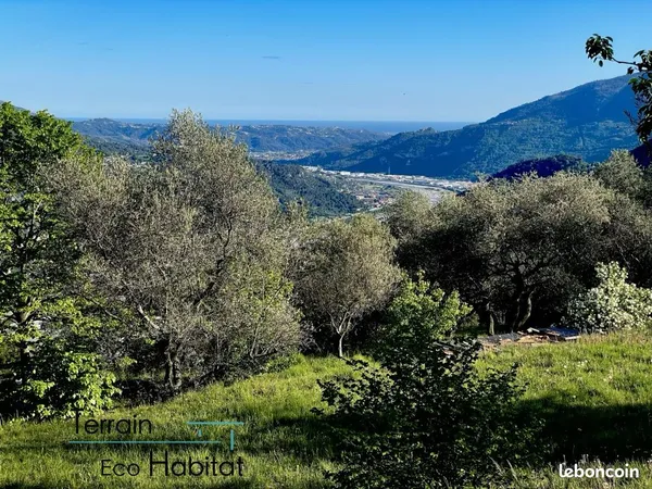 Terrain 608 m² Carros
