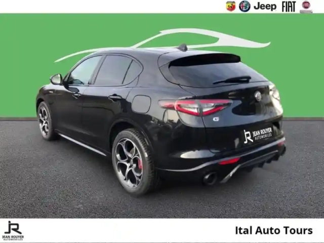 Alfa Romeo Stelvio 2.2 diesel 160ch veloce at8/toit ouvrant/cuir sport — photo 6