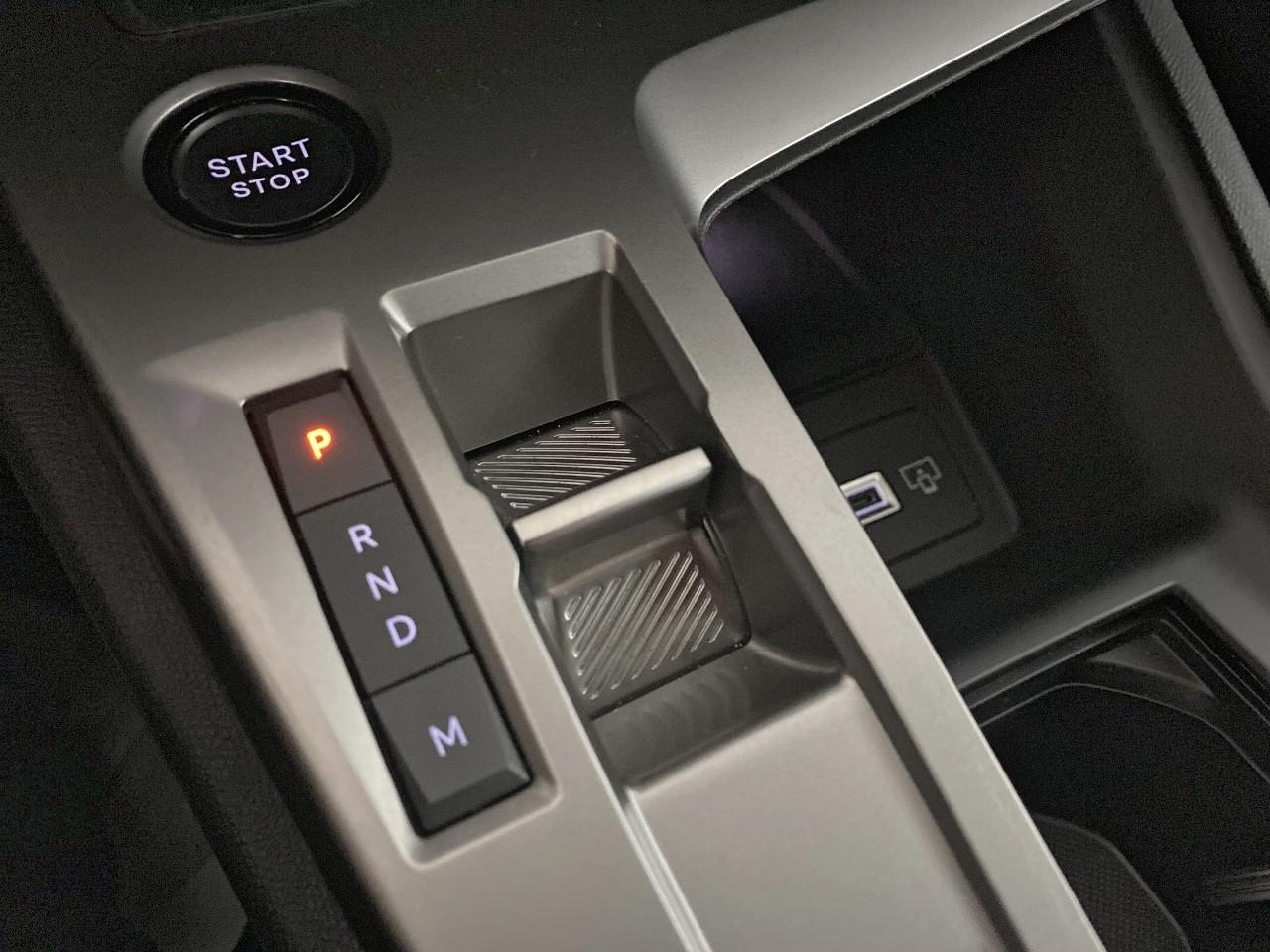 Peugeot 308 sw hybrid 145 e-dcs6 allure — photo 15