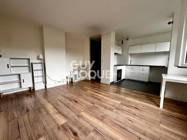 Appartement 3 pièces sans vis-à-vis - Ligne 13 & Ligne N