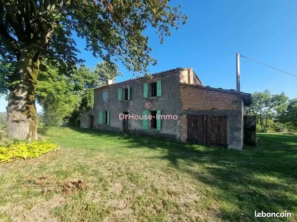 Maison 8 pièces 140 m²