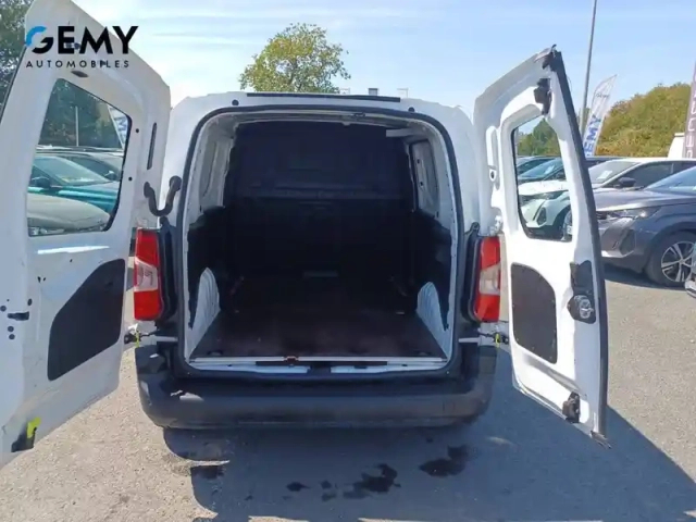 Peugeot Partner fourgon standard 650 kg bluehdi 130 s&amp;s eat8 — photo 6
