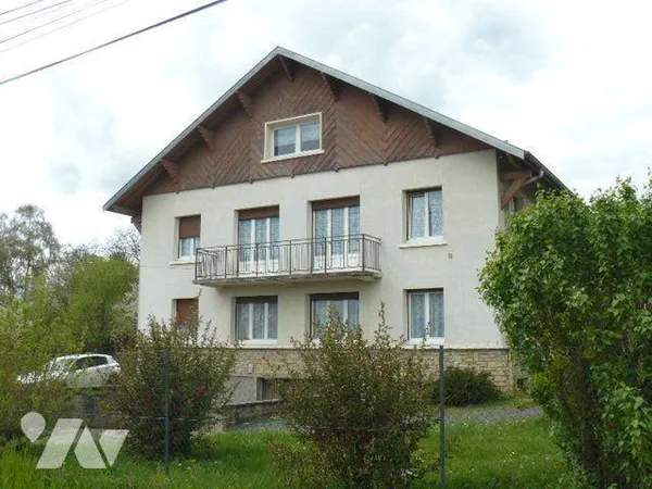 Maison 10 pièces 177 m²