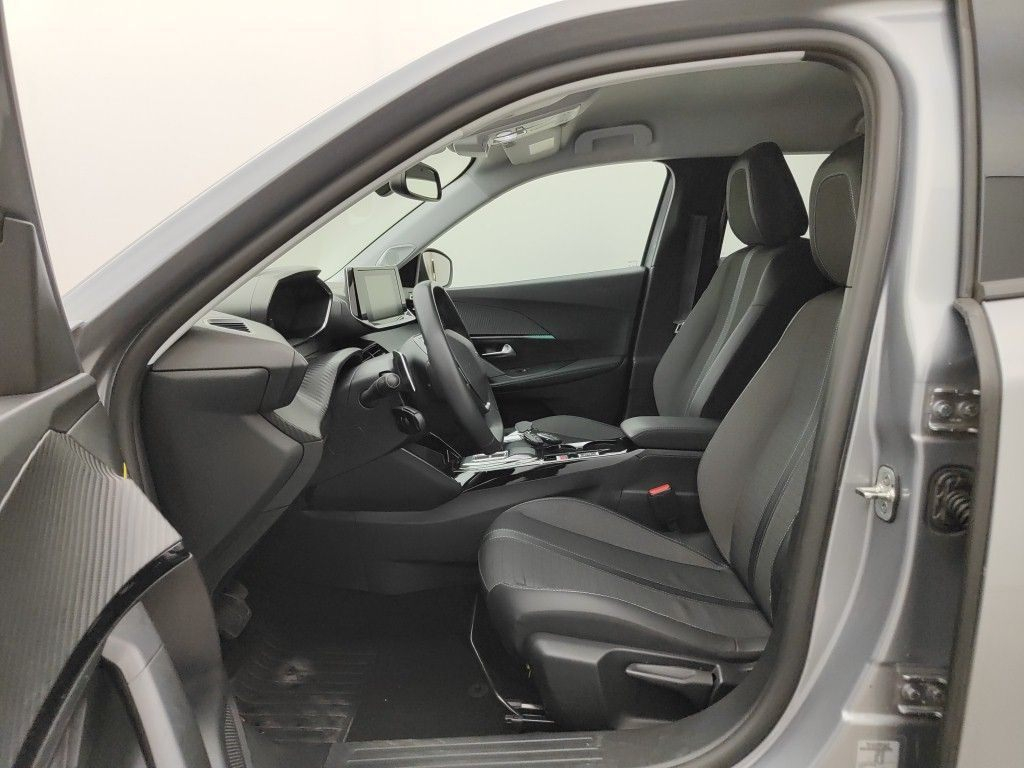 Peugeot 2008 — photo 7