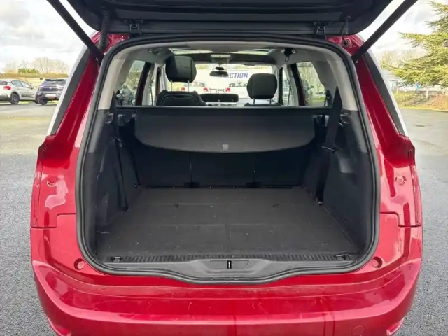 Citroën C4 grand  spacetourer puretech 130 s&amp;s eat8 — photo 6