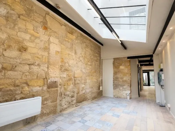 Bureaux 81 m²