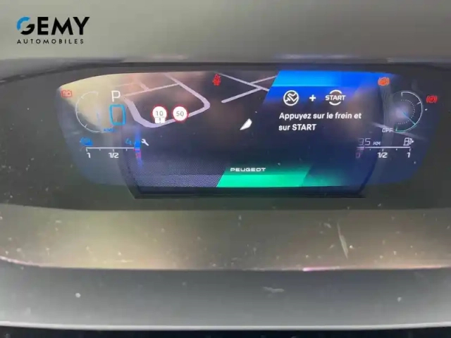 Peugeot 408 phev 225 e-eat8 — photo 15