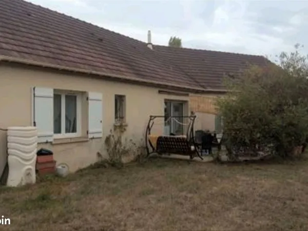 Maison T5 avec grand potentiel sur jardin de 1270m2- Rénovation structurelle et embellissement intég
