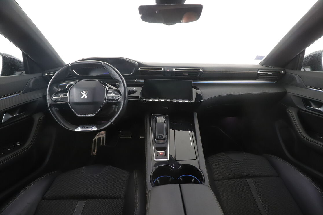Peugeot 508 SW 1.5 Blue-HDi GT EAT8 — photo 11