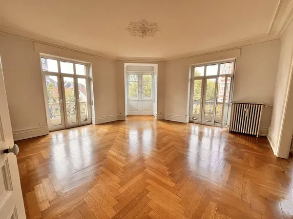 Appartement 6 pièces 147 m²