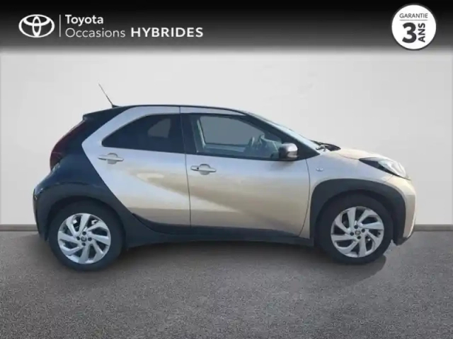 Toyota Aygo X 1.0 vvt-i 72ch design my23 — photo 3