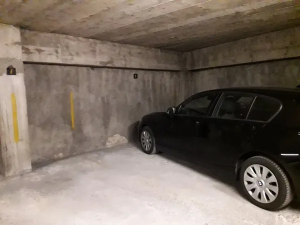 Vends parking