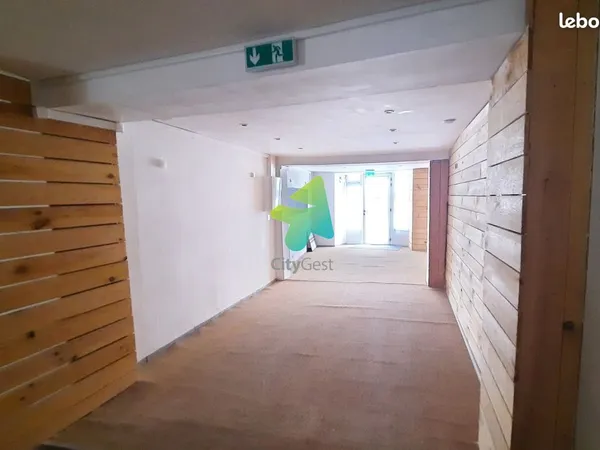 Murs commerciaux 55 m² Narbonne