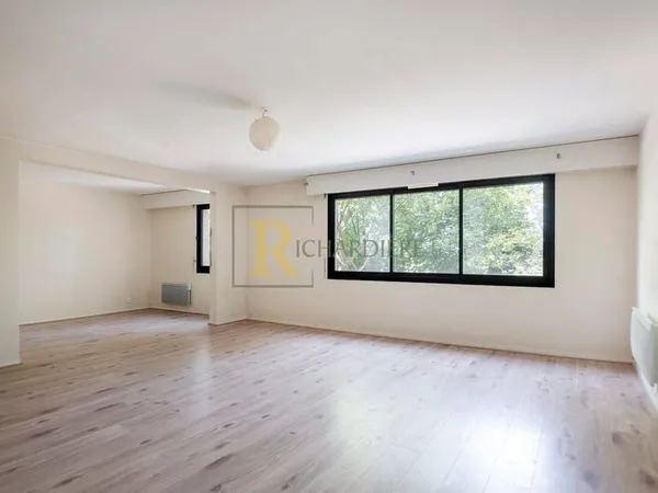 Appartement 4 pièces 102 m²