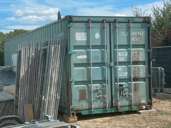 LOUE CONTAINER 40 pieds