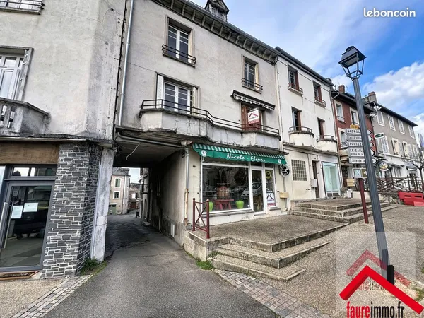 Immeuble 150 m²
