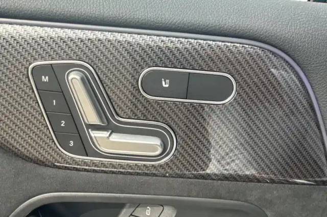 Mercedes Gla 250 e hybrid eq 8g-dct — photo 19