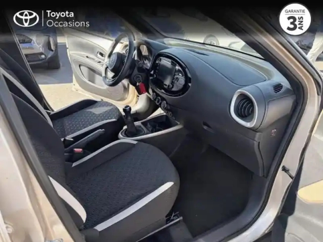 Toyota Aygo X 1.0 vvt-i 72ch design my23 — photo 7