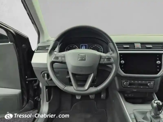 Seat Arona 1.0 ecotsi 95 ch start/stop bvm5 urban sport line — photo 12