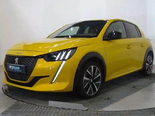 Peugeot 208 1.5 bluehdi 100ch s&amp;s gt — photo 1