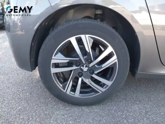 Peugeot 208 puretech 100 s&amp;s bvm6 — photo 15