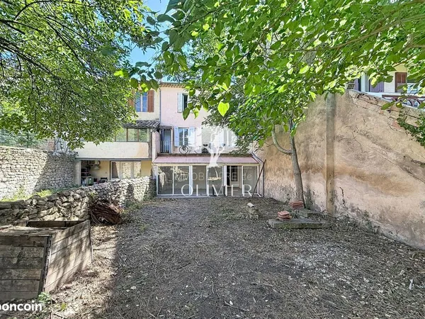 Maison de ville 6 pièces 150 m²