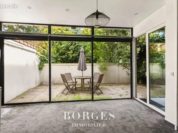 Propriété 4 pièces 130 m²