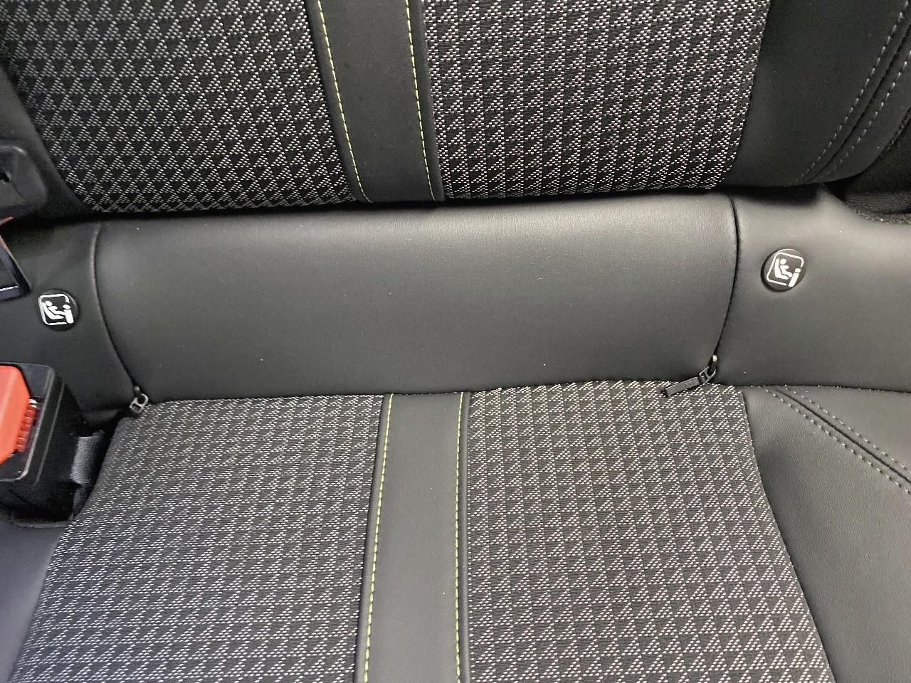 Peugeot 2008 puretech 130 s&s bvm6 gt line — photo 23