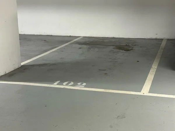 Place de parking Rue d'Hennemont